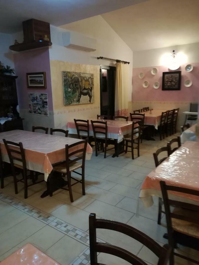 Seùlo Agriturismo Ticci מראה חיצוני תמונה